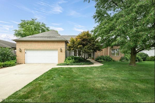 3003 Prentiss Drive, Valparaiso IN 46385