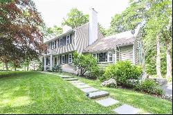 27 Spywood Road, Sherborn MA 01770