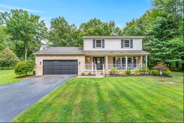 365 Butterfly Ln, Hermitage PA 16148