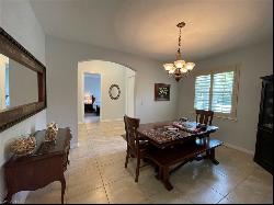 479 Saddlebrook LN, Naples FL 34110