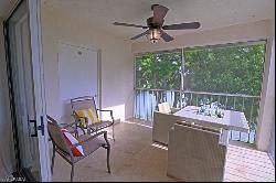 7778 Emerald CIR #204, Naples FL 34109