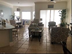 1400 Gulf Shore BLVD N #310, Naples FL 34102