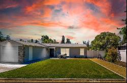 310 Santa Rita Pl, Banning CA 92220