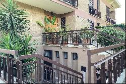 Town Villa for sale in Roma (Italy)