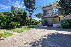 Town Villa for sale in Roma (Italy)