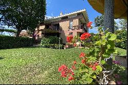 Town Villa for sale in Roma (Italy)