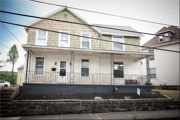 112 Snyder St, Connellsville PA 15425