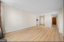 1420 Locust Street Unit 32E, Philadelphia PA 19102