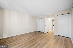 1420 Locust Street Unit 32E, Philadelphia PA 19102