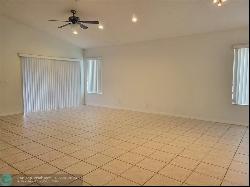 1409 Sabal Trl, Weston FL 33327