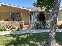 19223 Avenue Of The Oaks #B, Newhall CA 91321