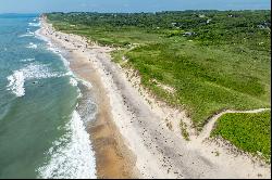 Atlantic Ocean Beach Lot in Aquinnah