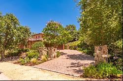 OLD AGOURA TUSCAN ESTATE ON 1.24 ACRES