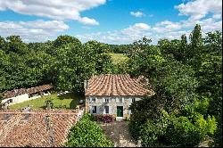 BEAUTIFUL MANOR HOUSE WITH 2 COTTAGES 15 MINUTES FROM SAINTES