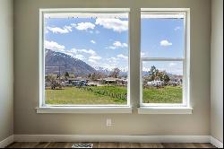 End-Unit Townhome at the Ridge at Spanish Fork