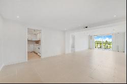 210 Sea View Dr, #409, Key Biscayne, FL