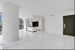 300 Biscayne Blvd Way, #1807, Miami, FL