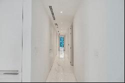 300 Biscayne Blvd Way, #1807, Miami, FL