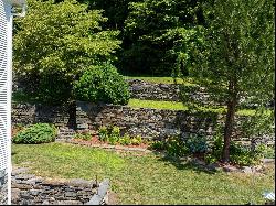 12 Landing Hill Road, East Haddam CT 06423