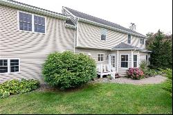 9 Richies Way, Pleasant Valley NY 12569