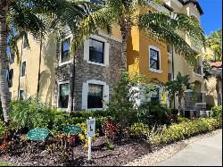 9727 Acqua CT #421, Naples FL 34113