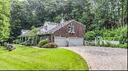 208 Reverknolls, Avon CT 06001