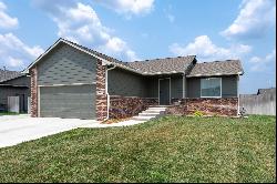 1064 N Casado Ct, Goddard KS 67052