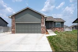 1064 N Casado Ct, Goddard KS 67052