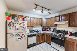 3402 Waltham Court #216, Yardley PA 19067