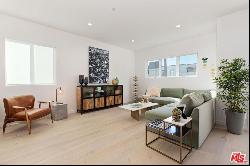 1746 N Garfield Place #203, Hollywood CA 90028