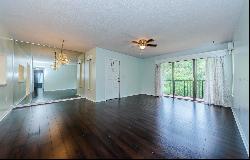 1170 Pine Ridge Circle W #C2, Tarpon Springs FL 34688