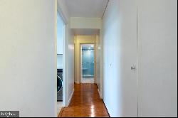 2401 Pennsylvania Avenue Unit 3B21, Philadelphia PA 19130