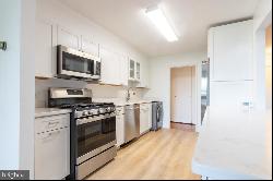 2401 Pennsylvania Avenue Unit 3B21, Philadelphia PA 19130