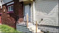 369 Stambaugh Ave, Sharon PA 16146