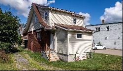 369 Stambaugh Ave, Sharon PA 16146