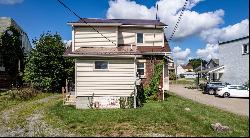 369 Stambaugh Ave, Sharon PA 16146