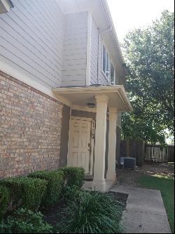 14616 Walt Whitman Trl Unit B, Pflugerville TX 78660