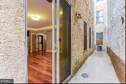 1241 Buttonwood Street Unit 1B, Philadelphia PA 19123