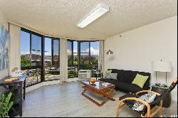 5070 Likini Street Unit 308, Honolulu HI 96818