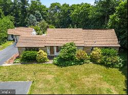 161 W Sandy Ridge Road, Doylestown PA 18901