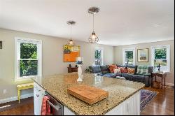 245 Sam Turner Rd, Falmouth MA 02536