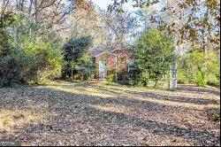 1828 N Druid Hills Road, Brookhaven GA 30319