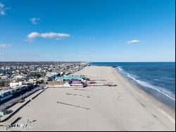 633 Manetta Drive, Point Pleasant NJ 08742