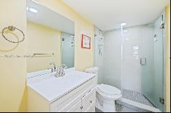 8233 Harding Ave Unit 202, Miami Beach FL 33141