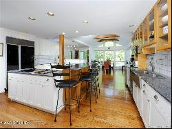 6 Sandy Lane, Greenwich CT 06831