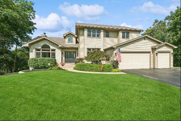 1360 Infanta Court, Woodstock IL 60098