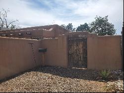 611 Mesilla Street NE, Albuquerque NM 87108