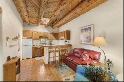 226 Kit Carson Road Unit Apple 1, Taos NM 87571