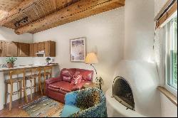 226 Kit Carson Road Unit Apple 1, Taos NM 87571