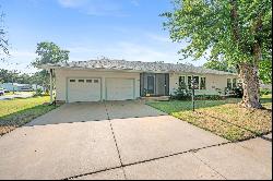 2104 S Elizabeth Ave, Wichita KS 67213